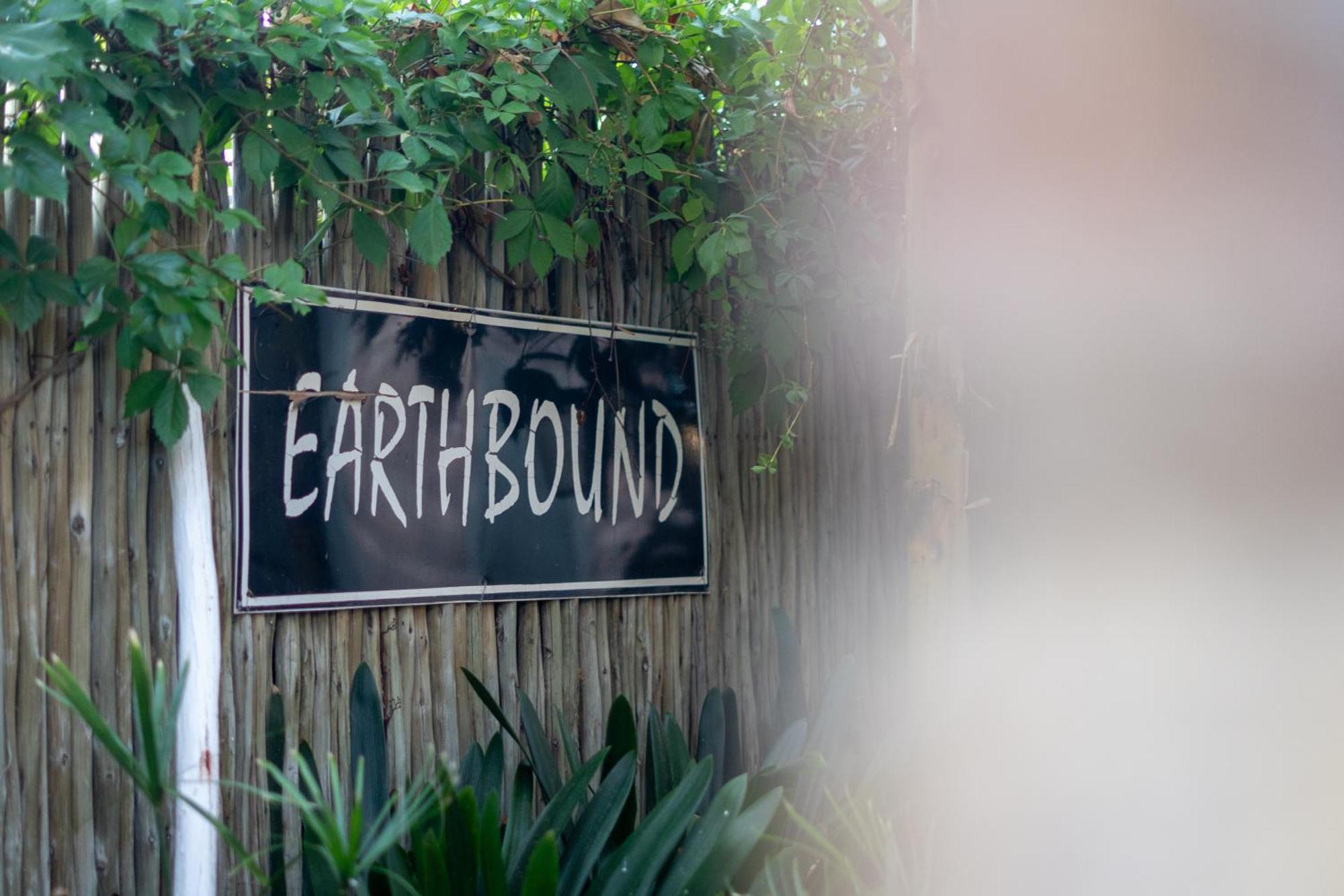 Earthbound Guest House Oudtshoorn Exterior photo