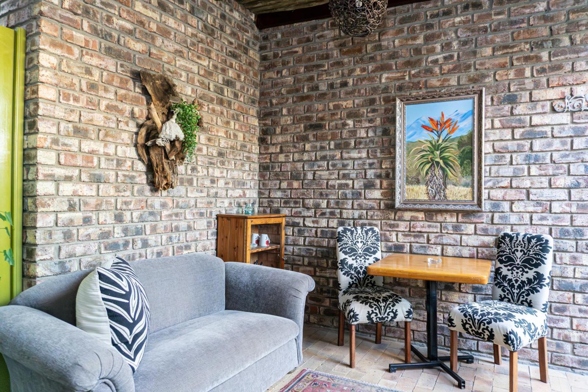 Earthbound Guest House Oudtshoorn Exterior photo